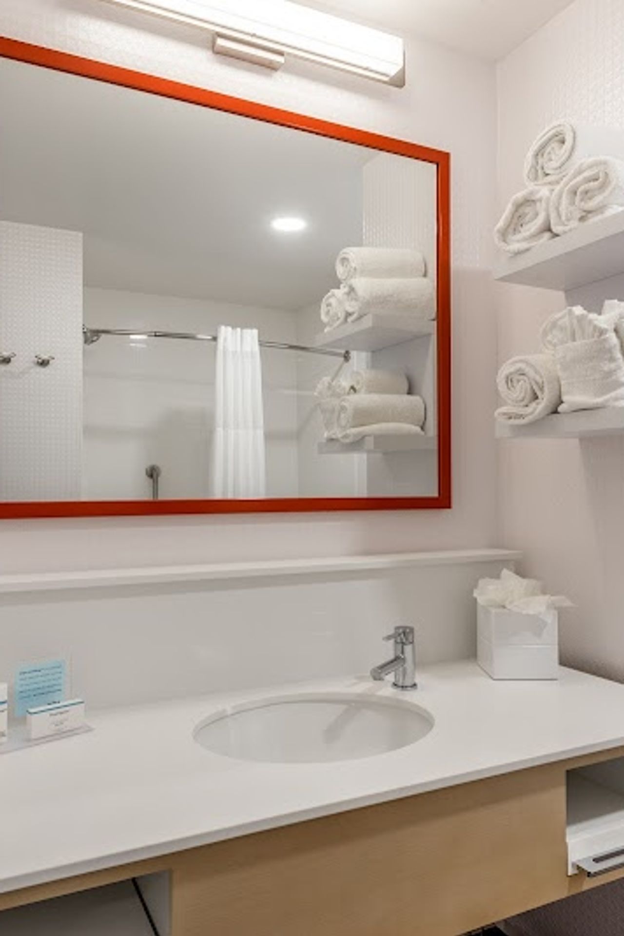 Photo of Hampton Inn Oakland Downtown-City Center