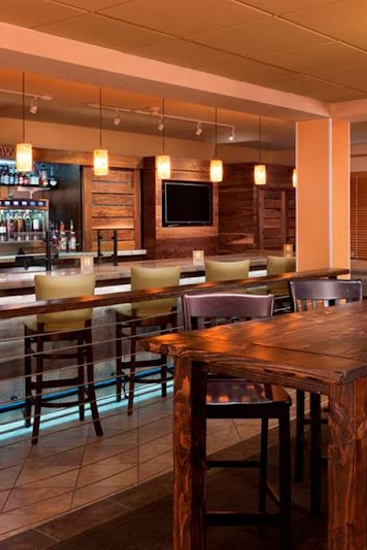 Photo of DoubleTree by Hilton Hotel Vancouver, Washington
