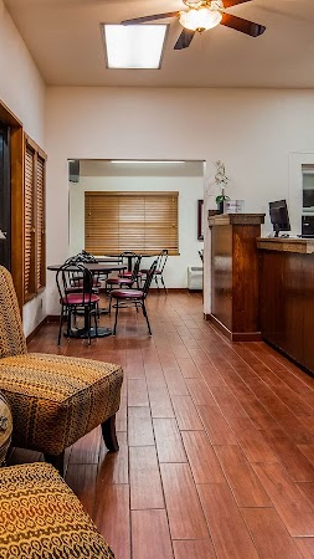 Photo of SureStay by Best Western Wenatchee