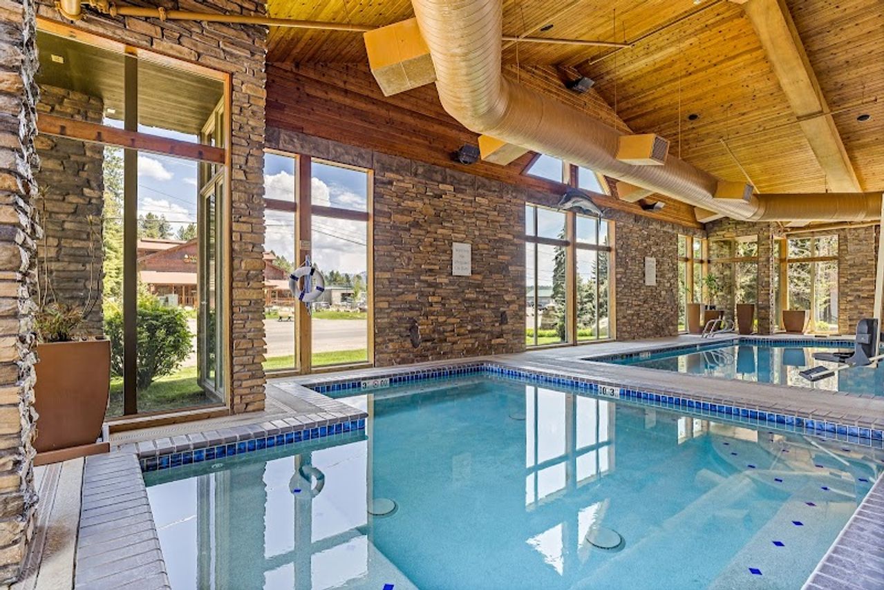 Photo of The Evergreen Hotel