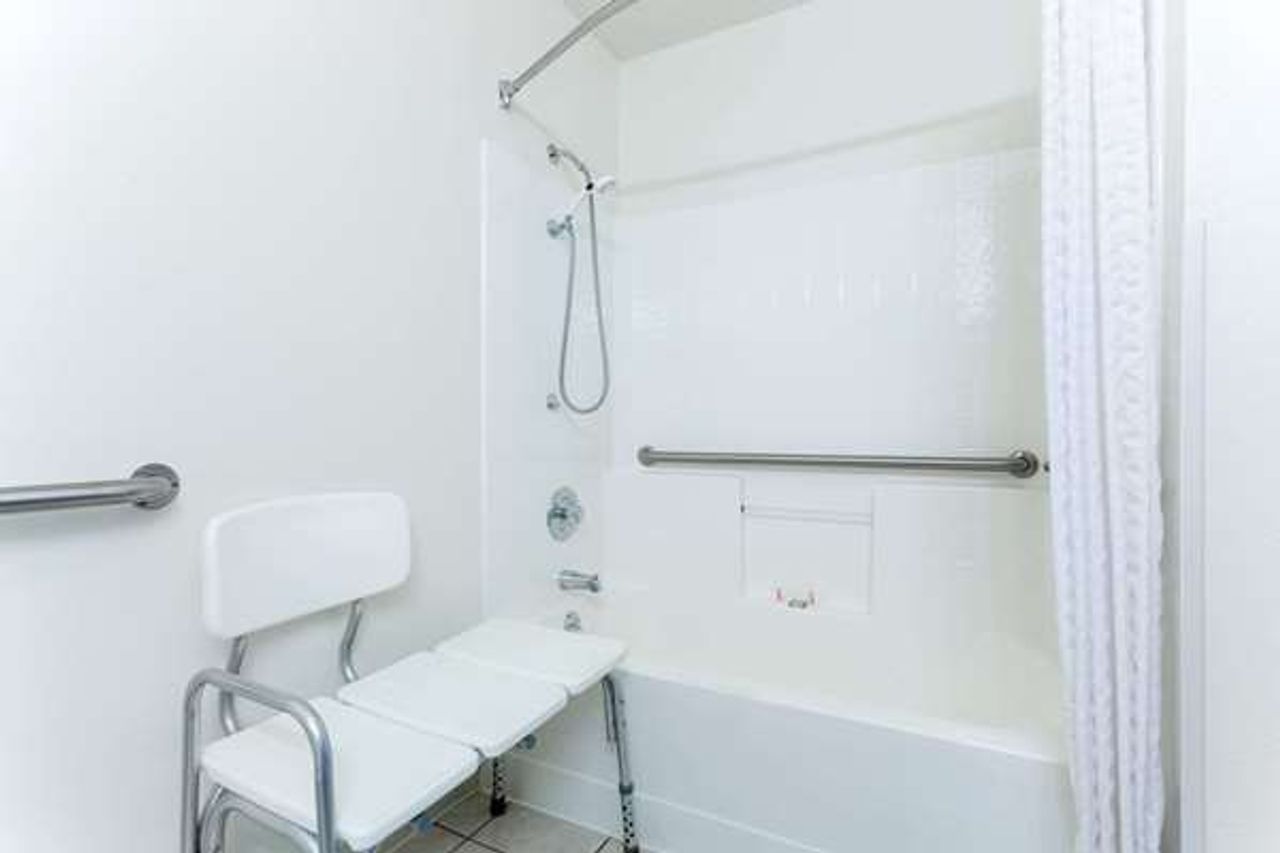 Photo of Super 8 by Wyndham Montpelier