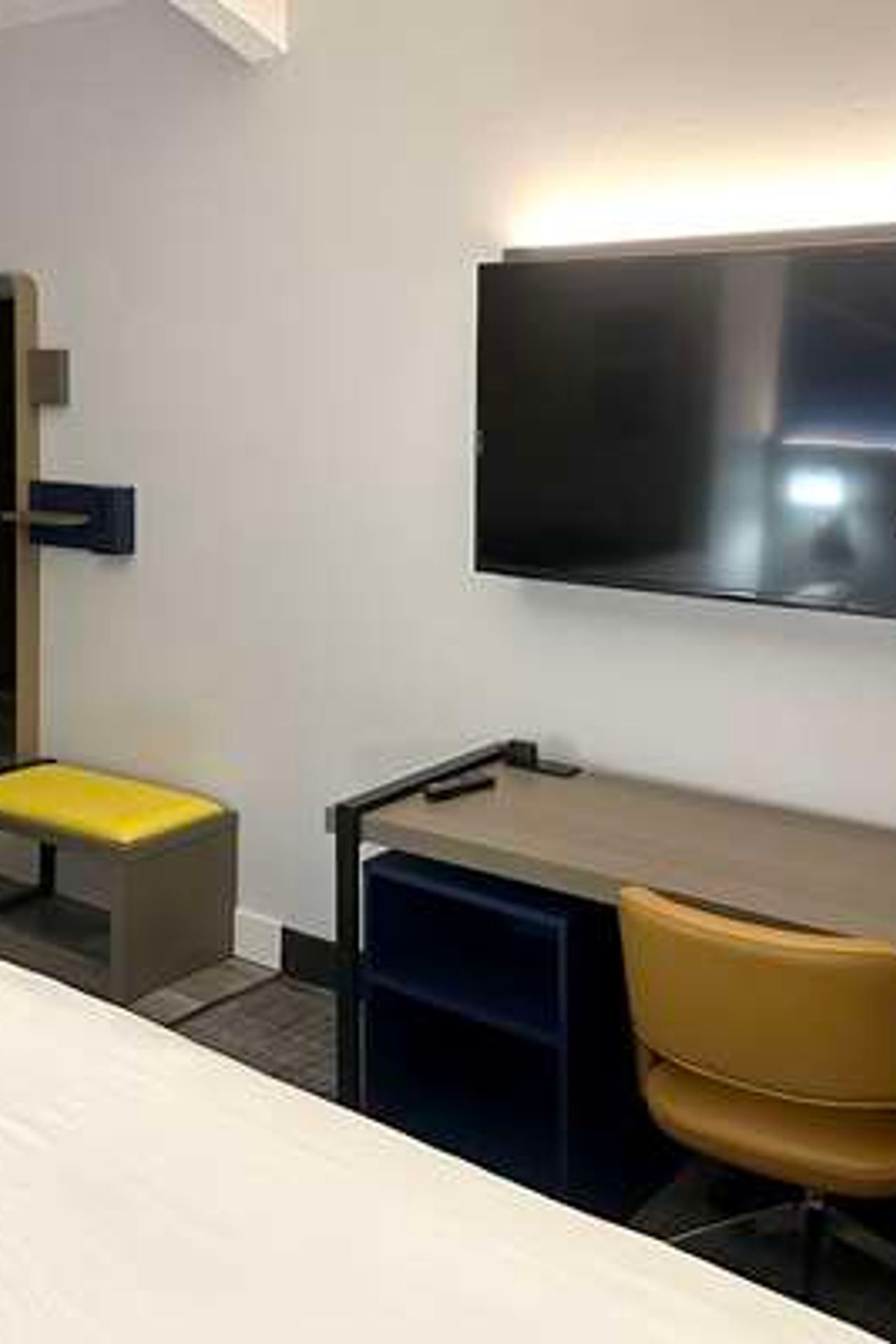 Photo of Comfort Suites