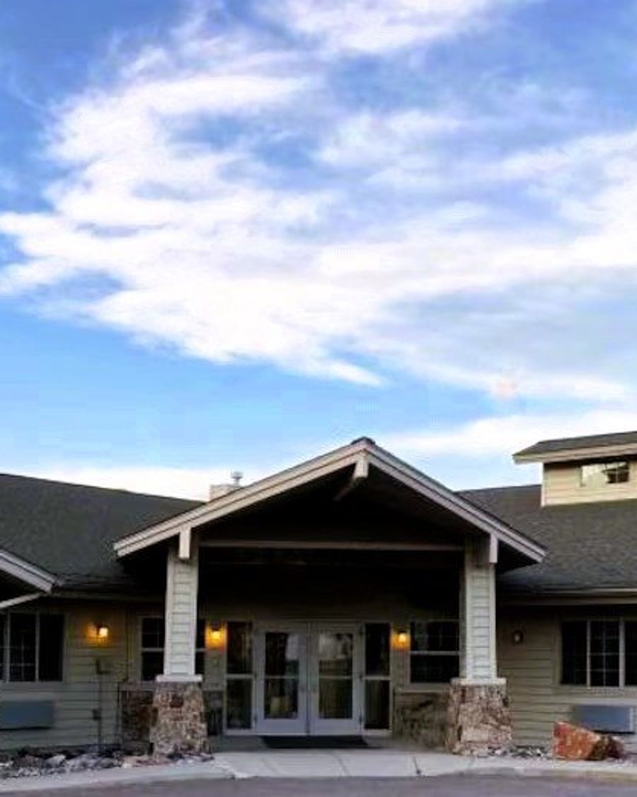 RED ROCK LODGE