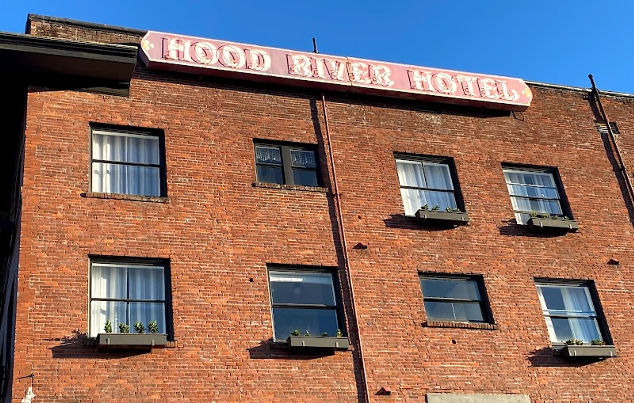 Hood River Hotel