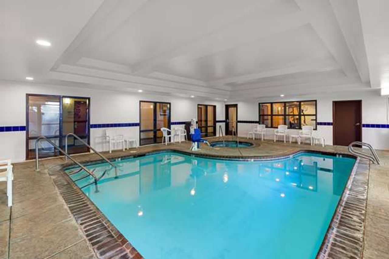 Photo of Comfort Suites Suites Vacaville-Napa Valley Area