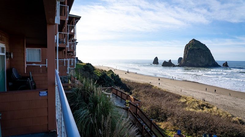 Photo of Hallmark Resort & Spa Cannon Beach