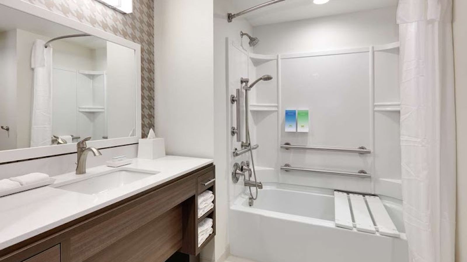 Photo of Home2 Suites by Hilton Yakima Airport