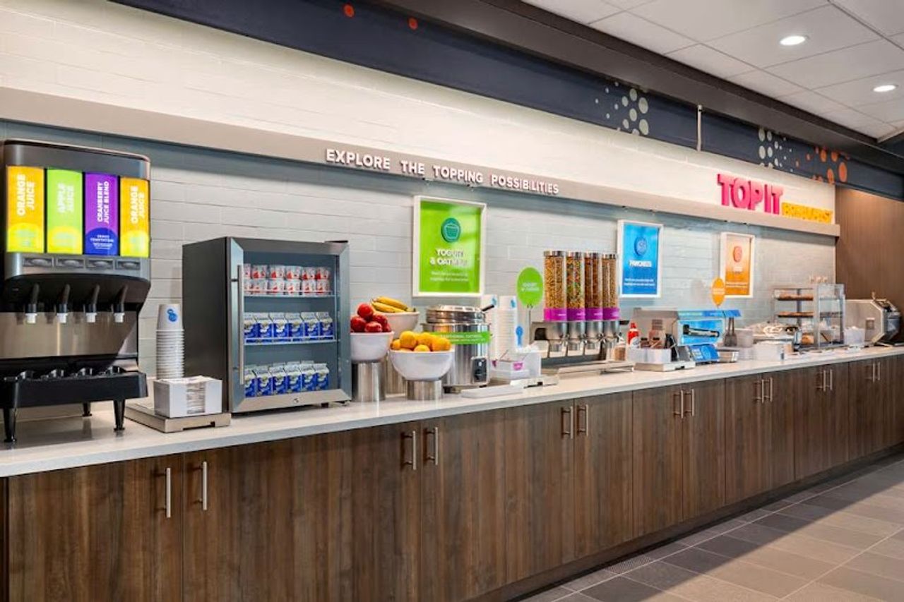 Photo of Tru by Hilton Lodi