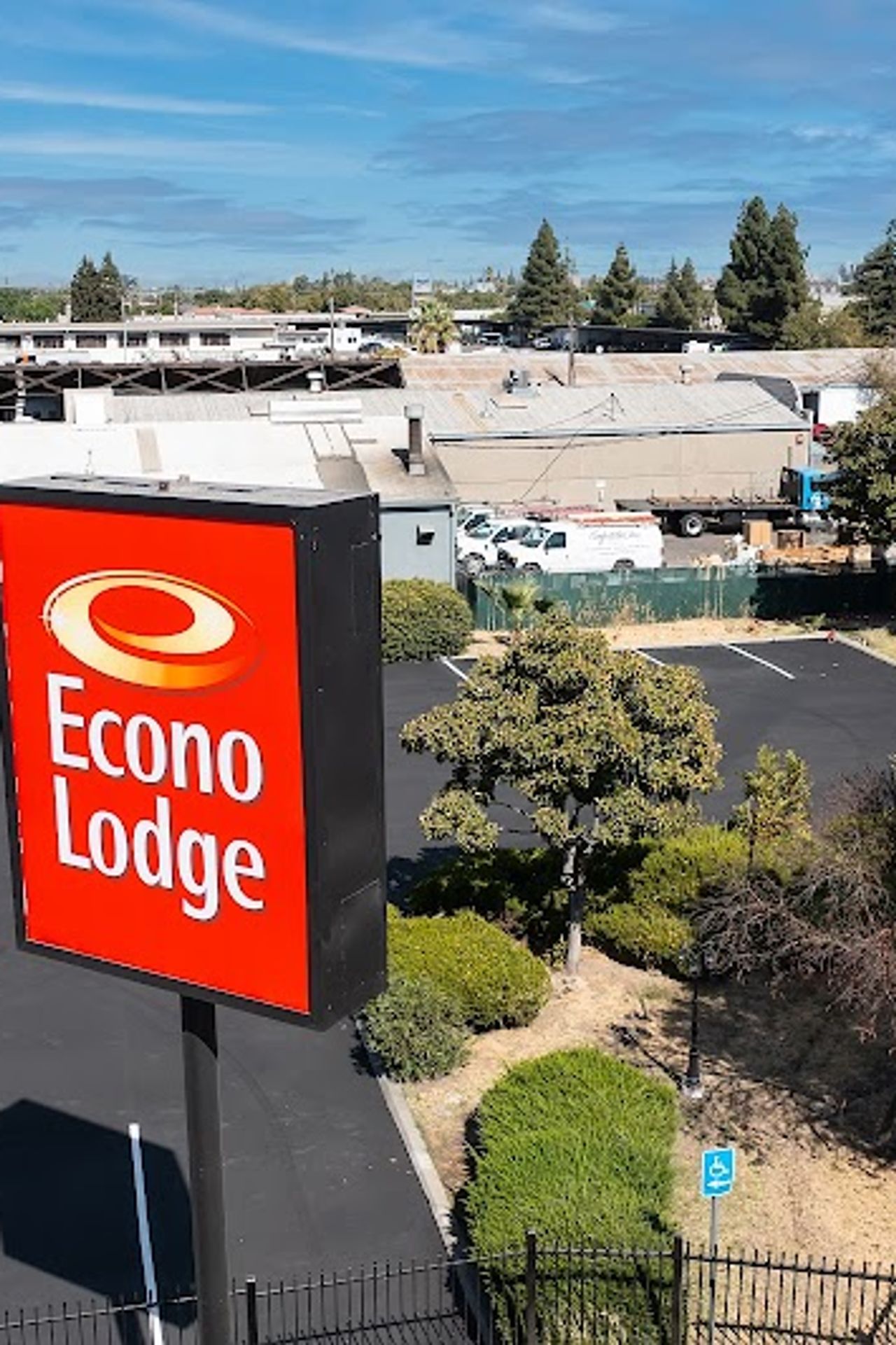 Photo of Econo Lodge Stockton near I-5 Fairgrounds