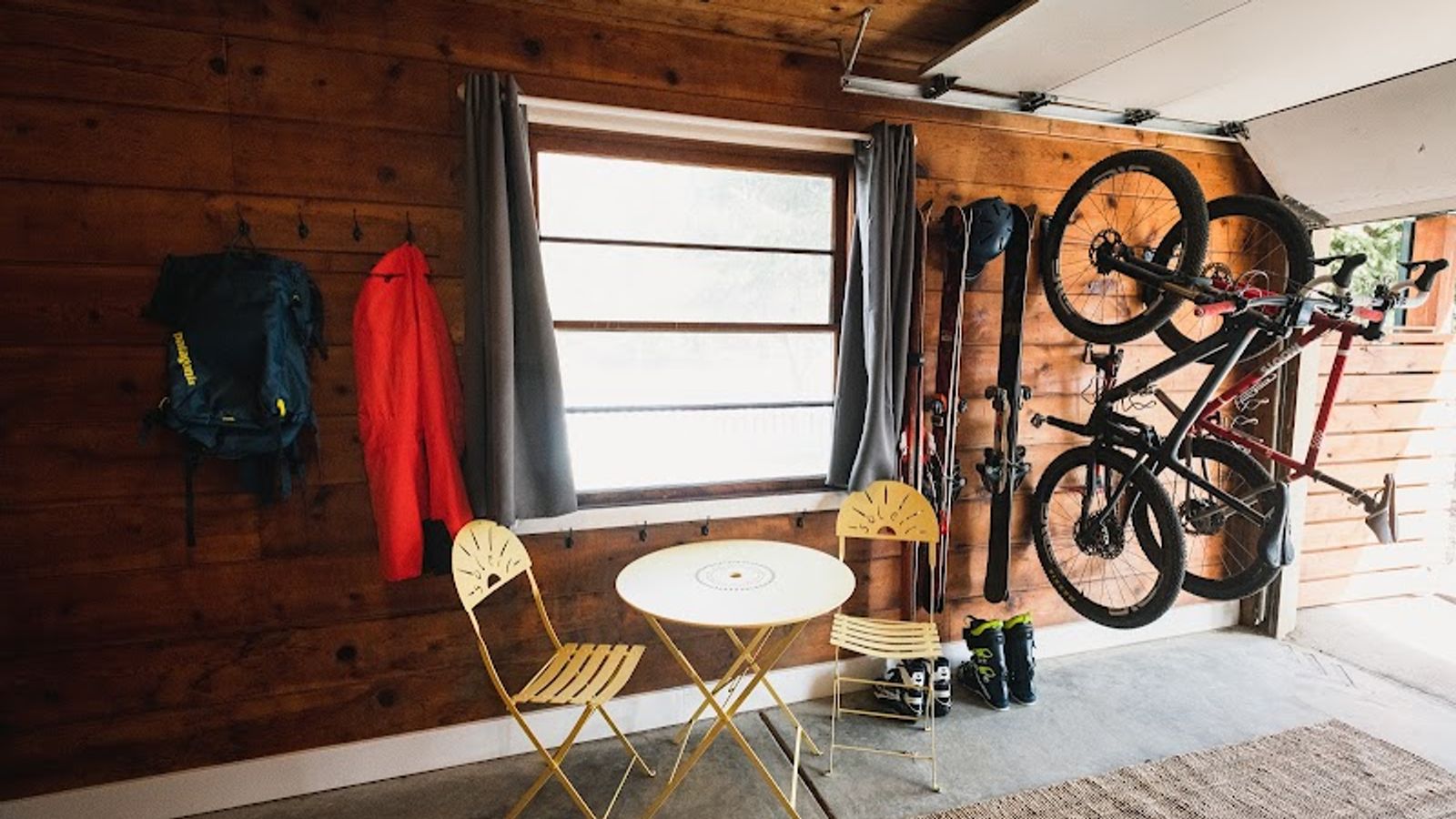 Photo of Left Coast Lodge