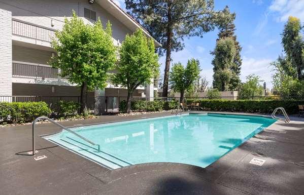 Photo of La Quinta Inn by Wyndham Stockton