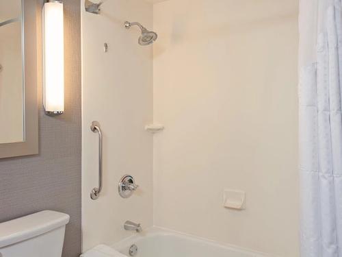 Photo of Holiday Inn Express & Suites San Francisco Fishermans Wharf, an IHG Hotel