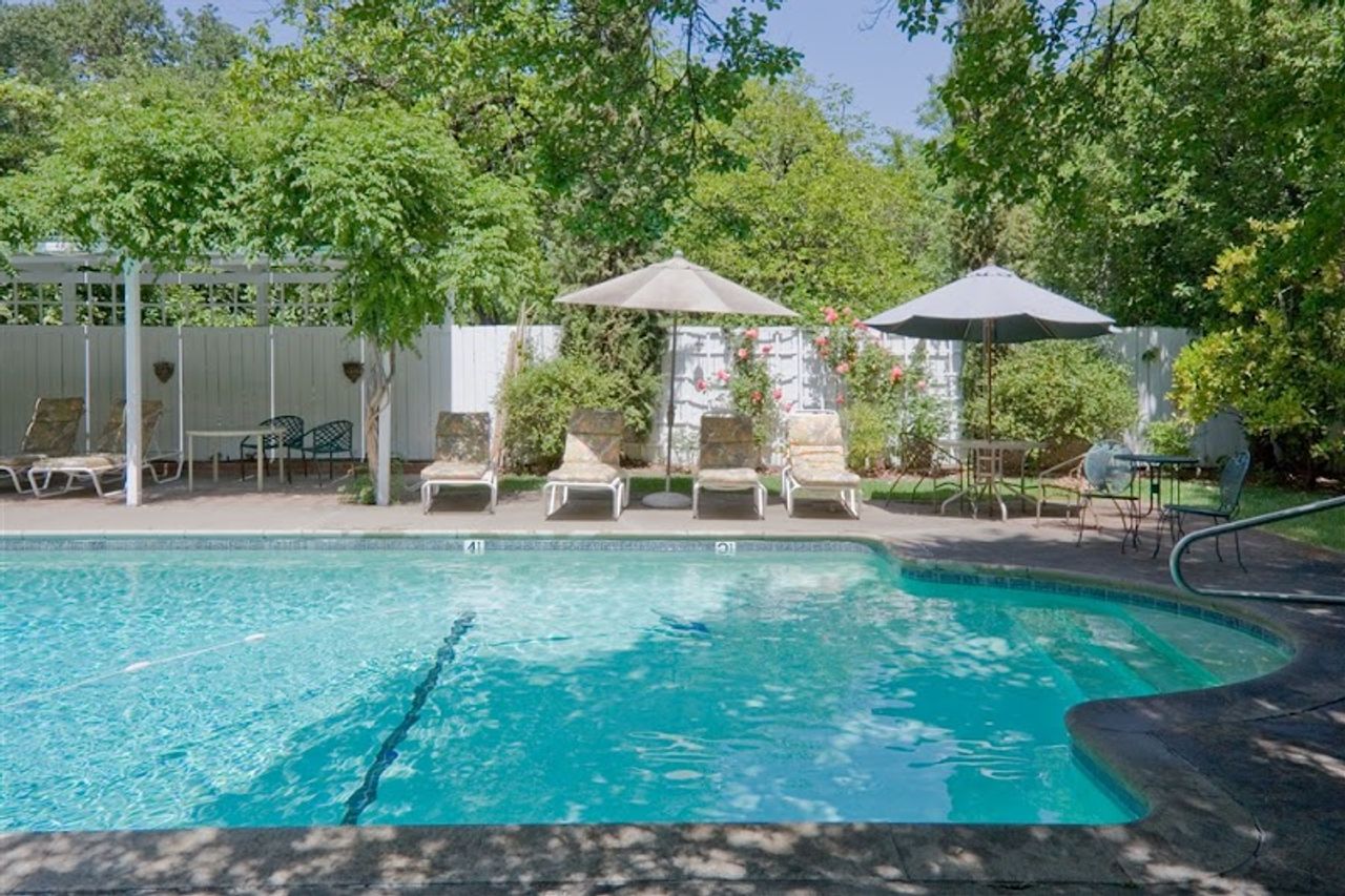 Photo of Camellia Inn