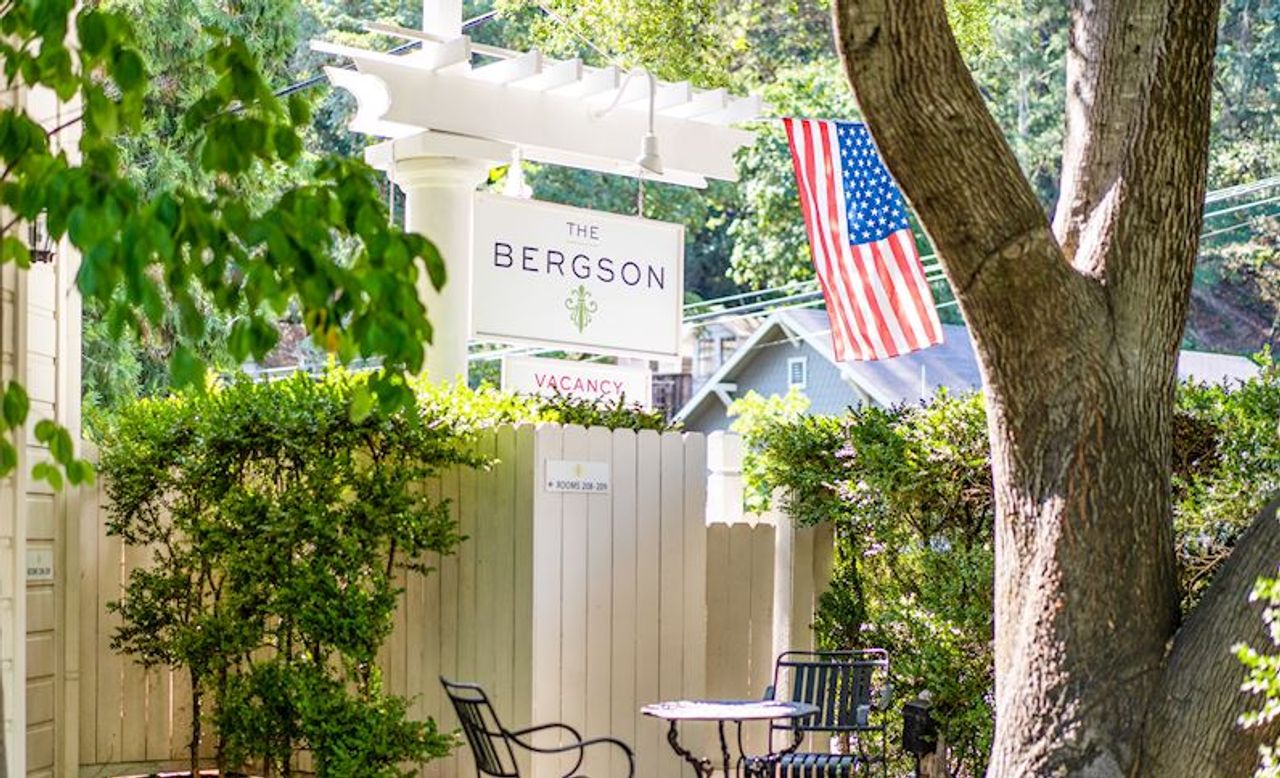 Photo of THE BERGSON