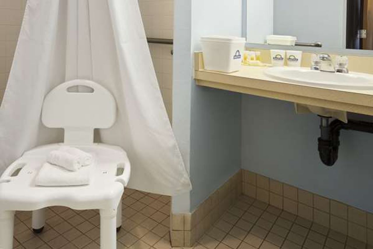 Photo of Days Inn by Wyndham Coeur d'Alene