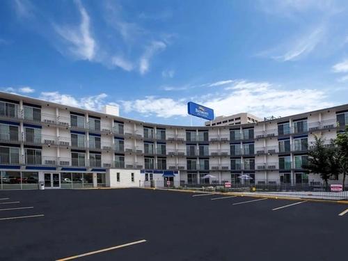 Baymont by Wyndham Spokane