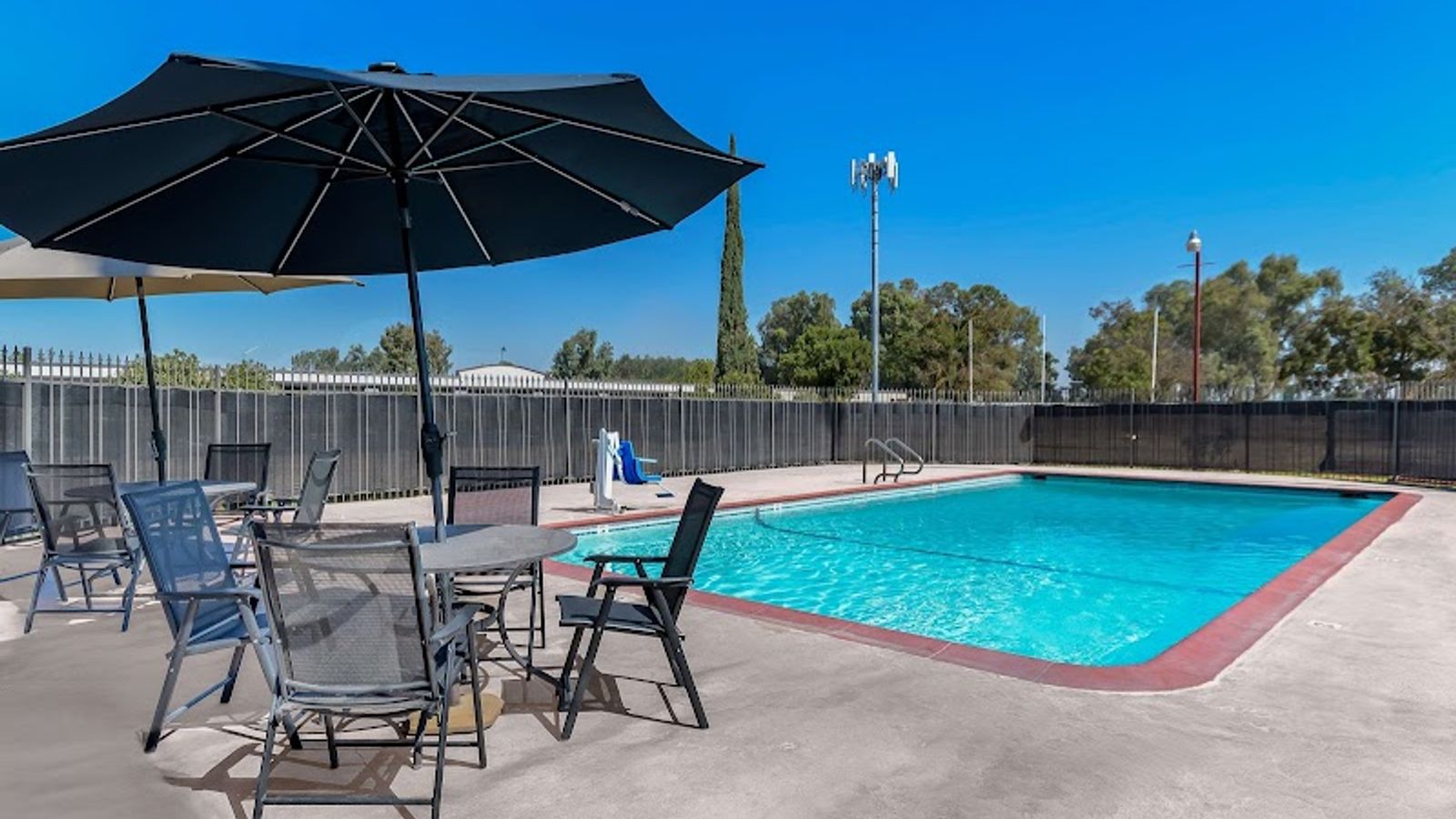 Photo of Studio 6 Suites Madera, CA - Yosemite