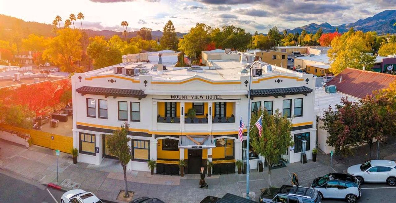 Mount View Hotel & Spa