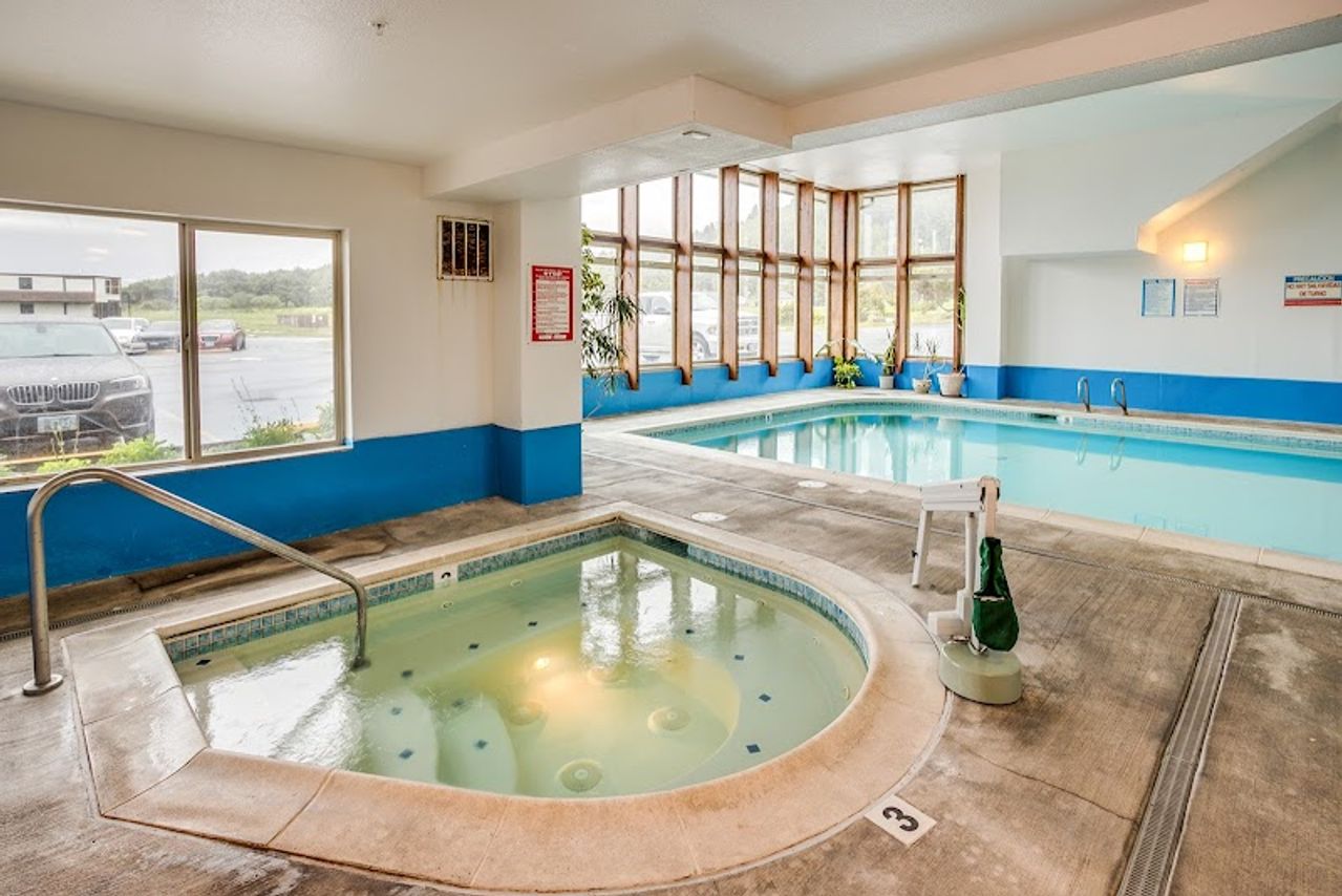 Photo of Adobe Resort, Yachats - Indoor Pool, Whirlpool tub