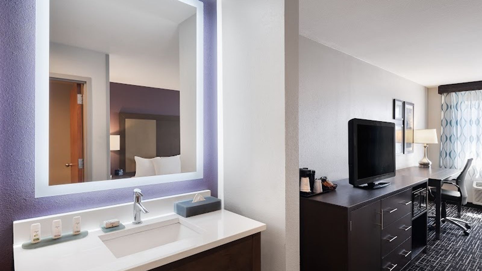 Photo of La Quinta Inn & Suites by Wyndham Pocatello