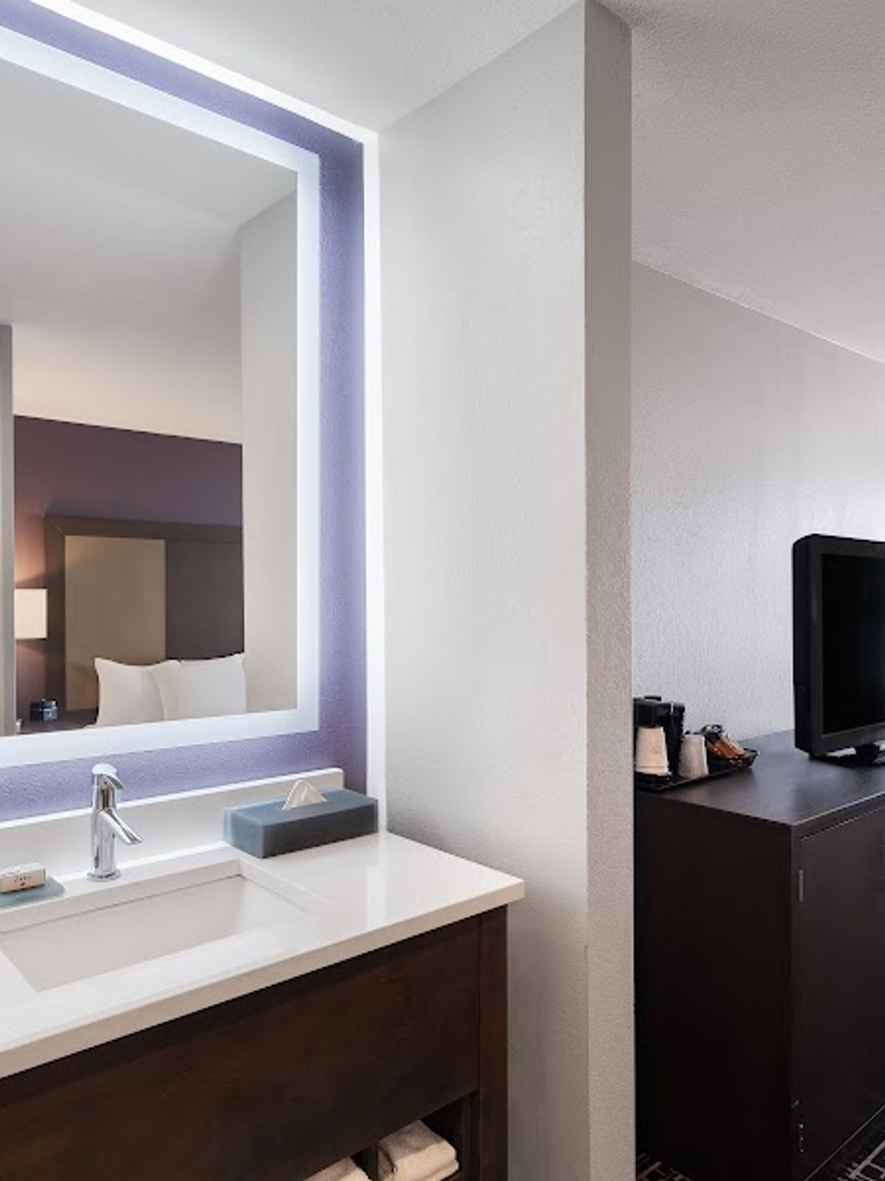 Photo of La Quinta Inn & Suites by Wyndham Pocatello