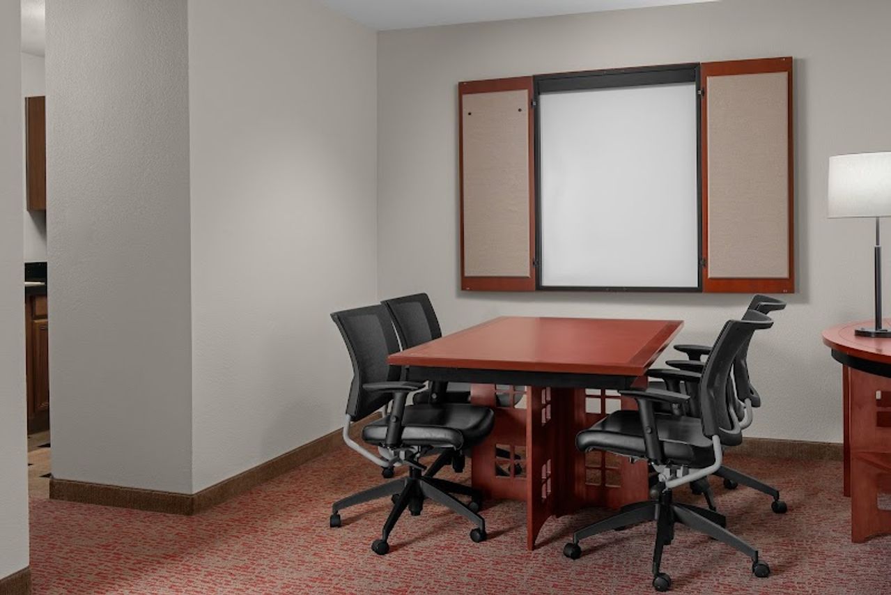 Photo of Larkspur Landing Sunnyvale