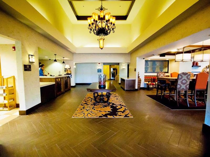 Photo of Hampton Inn & Suites Fresno