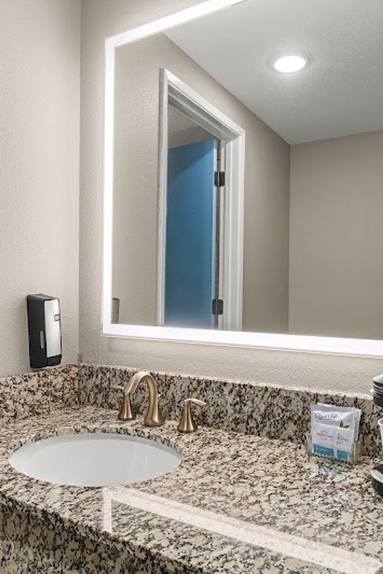 Photo of Columbia River Hotel, Ascend Collection