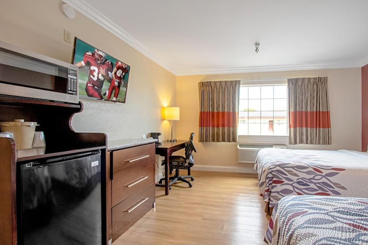Photo of Red Roof Inn & Suites Monterey - Room, 2 Queen Beds, Flat TV, Fridge, Microwave, Work Desk