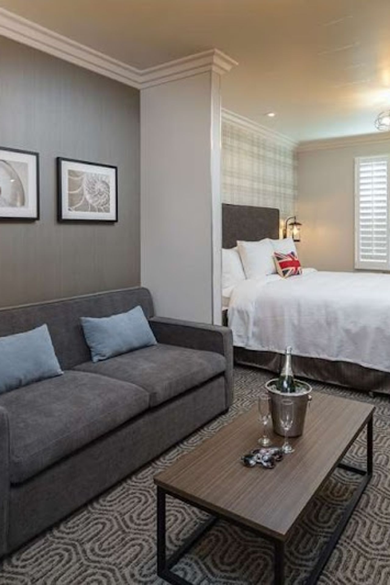 Photo of Aristocrat Hotel, BW Signature Collection