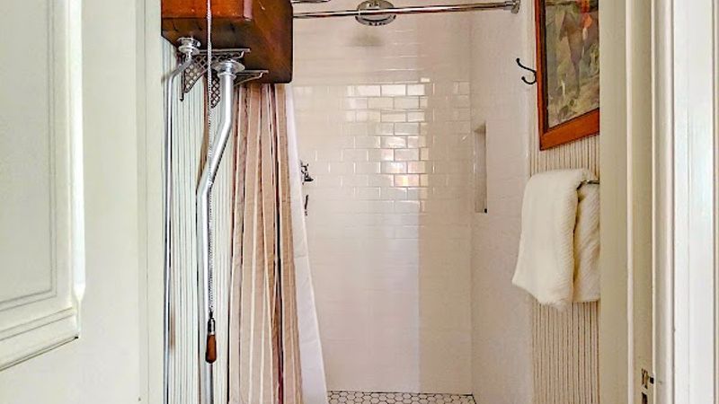 Photo of JD Hyde Historic Inn