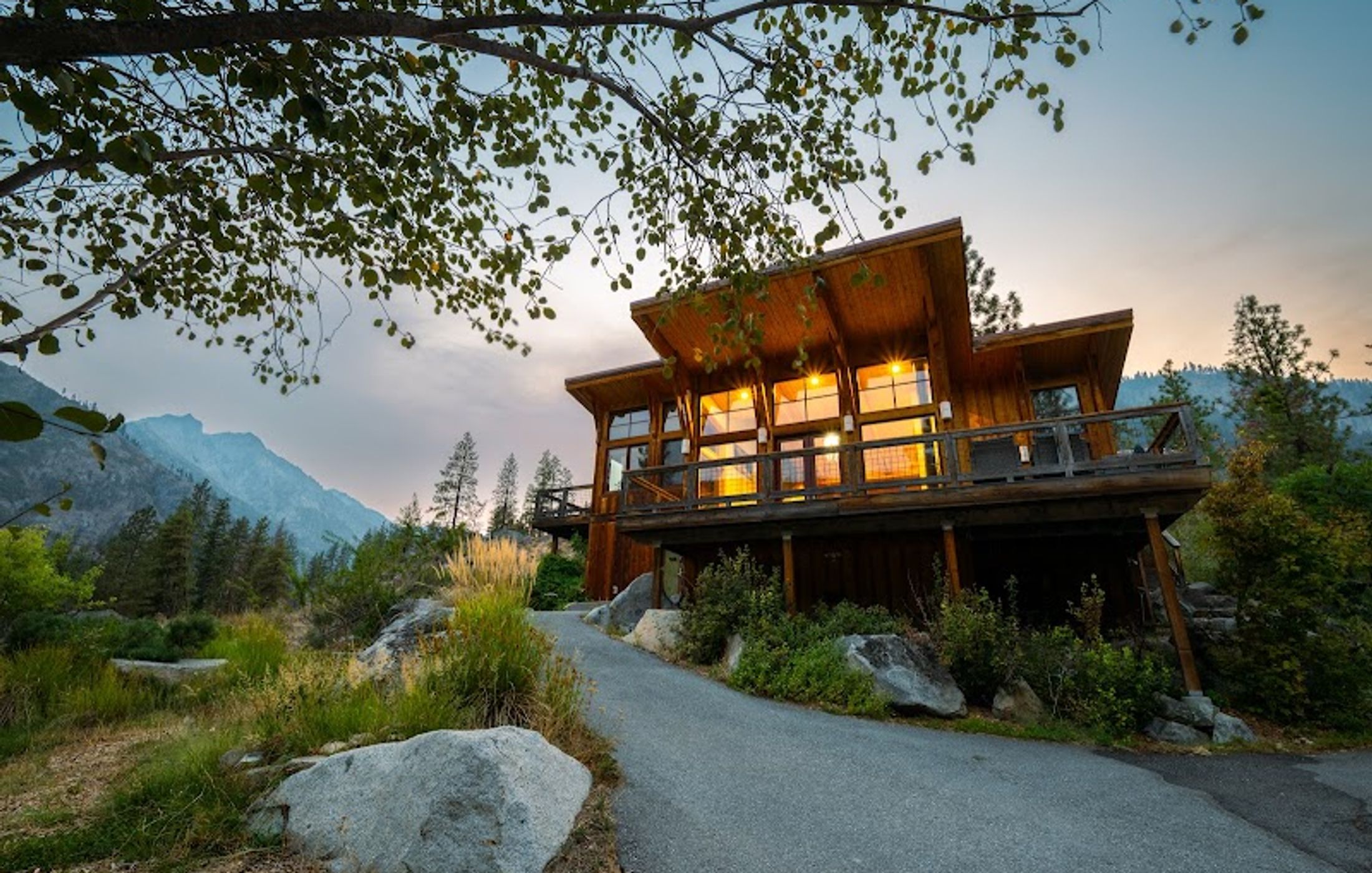 Sleeping Lady Mountain Resort & Spa