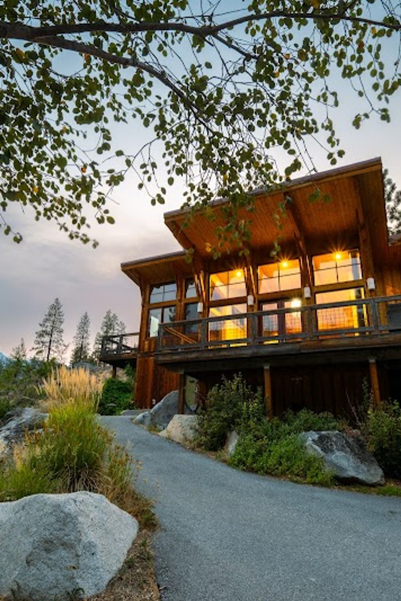 Photo of Sleeping Lady Mountain Resort & Spa - Osprey's Nest, Exterior