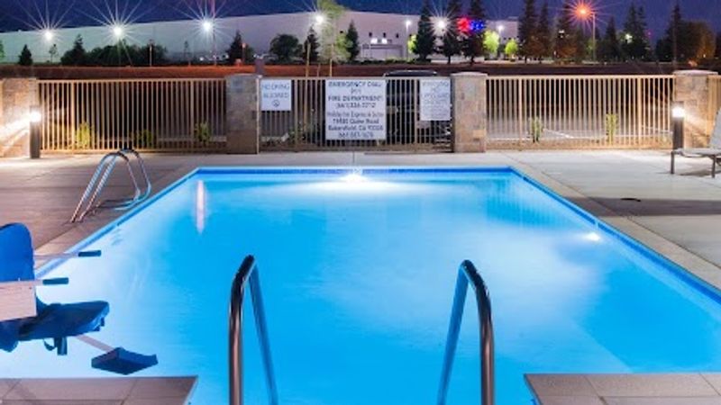 Photo of Holiday Inn Express & Suites Bakersfield Airport, an IHG Hotel