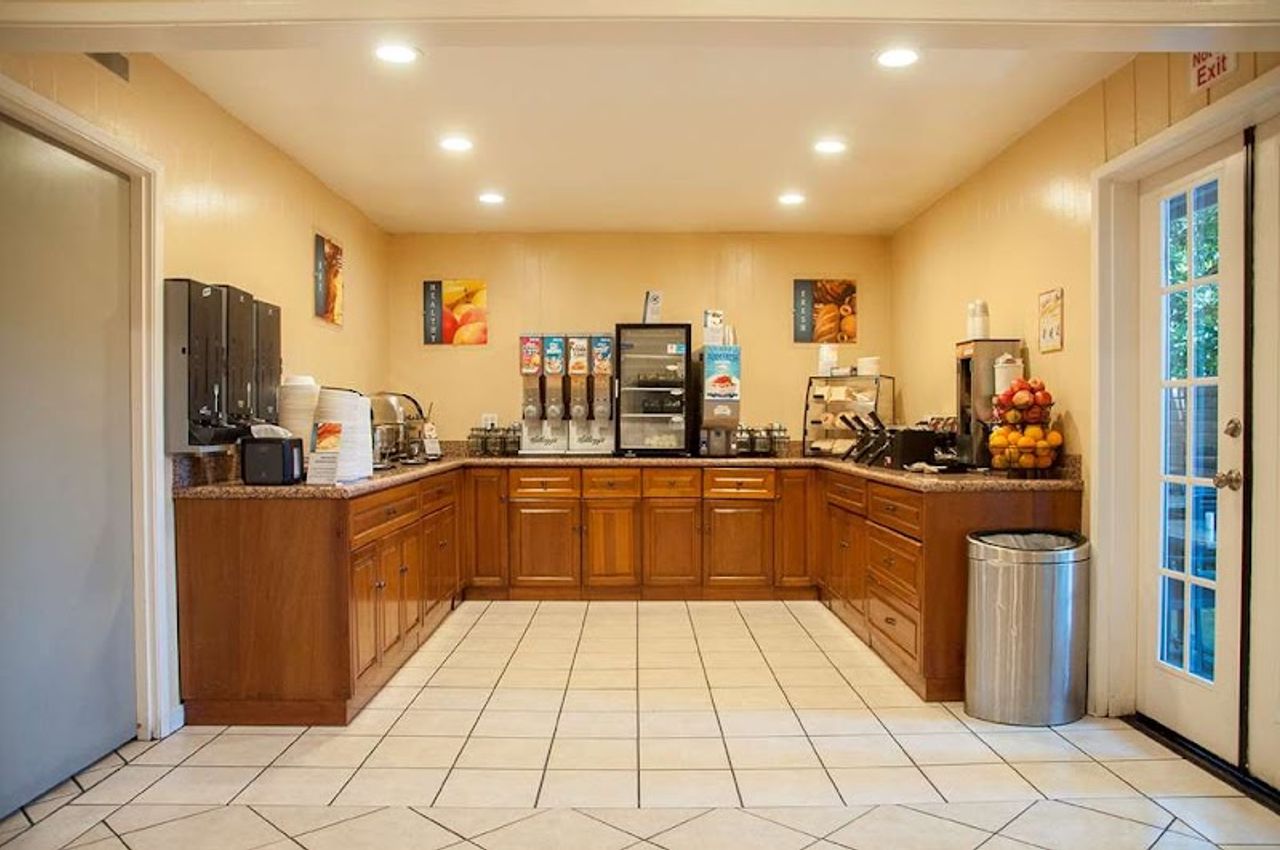 Photo of Best Western Village Inn