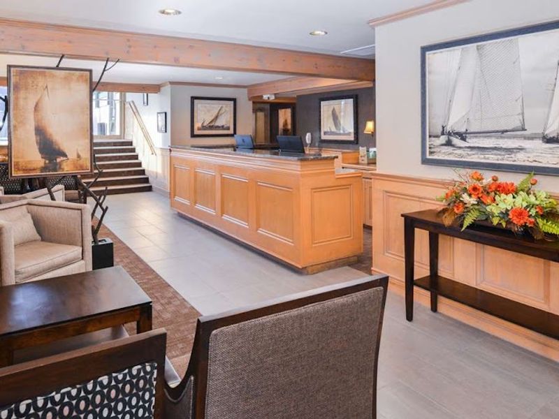 Photo of Best Western Edgewater Resort