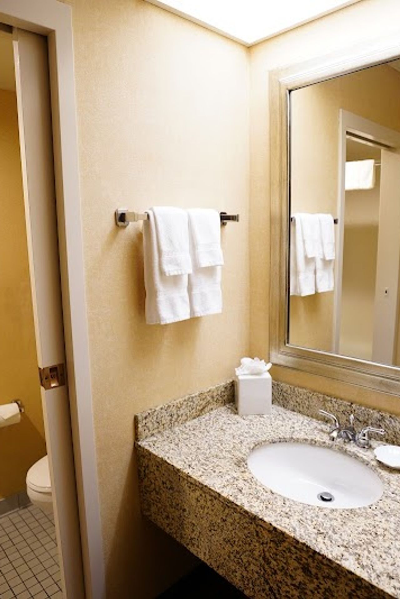 Photo of Coast Gateway Hotel