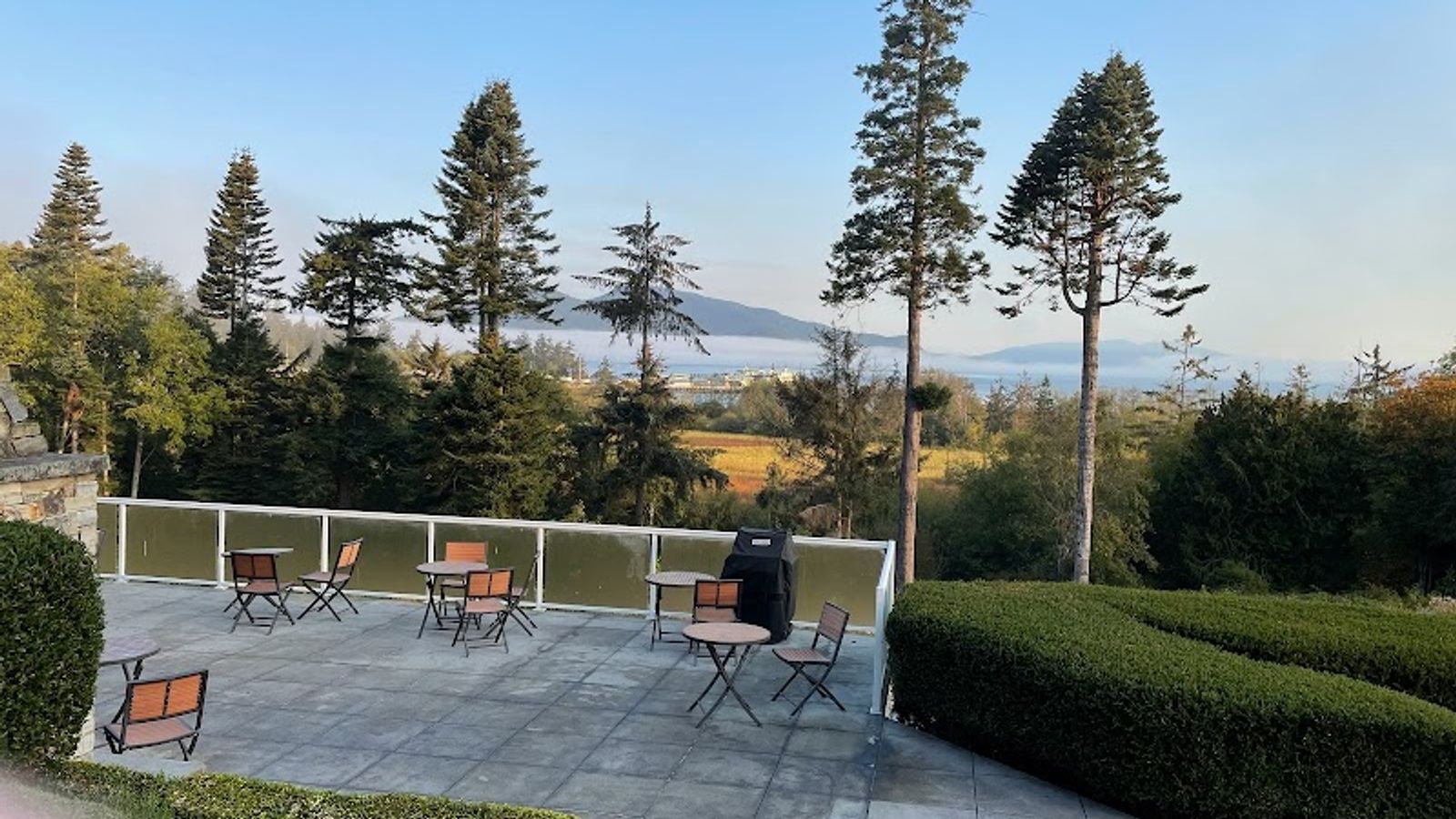 Photo of Ship Harbor Inn