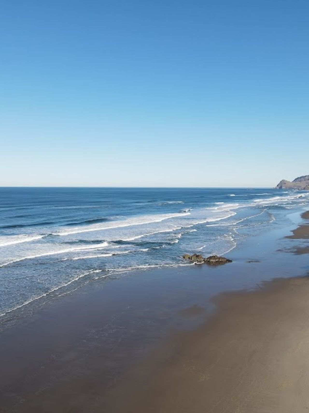 Photo of Surfland Hotel - Direct Beach Access