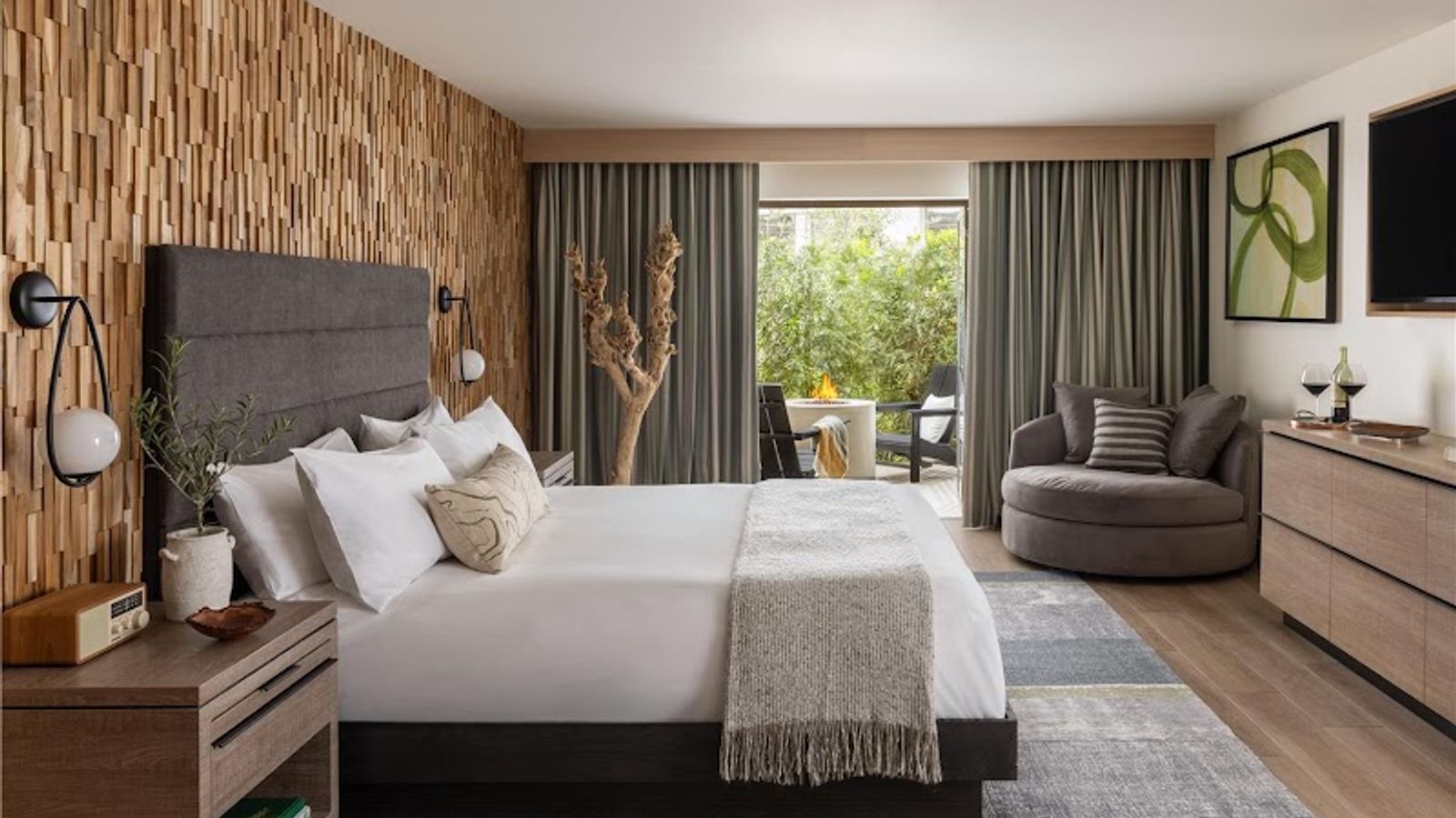 Photo of Casa Mani Resort Napa Valley, Curio Collection by Hilton - Presidential Patio Kg Suite