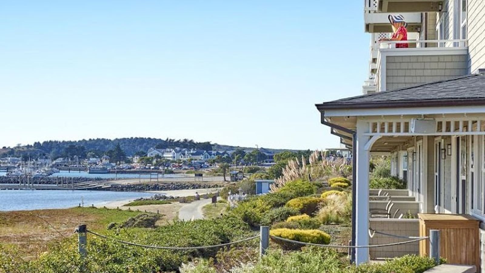 Photo of Beach House Hotel