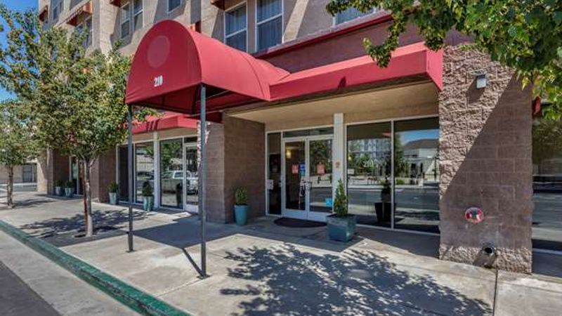 Photo of Comfort Suites Visalia - Convention Center