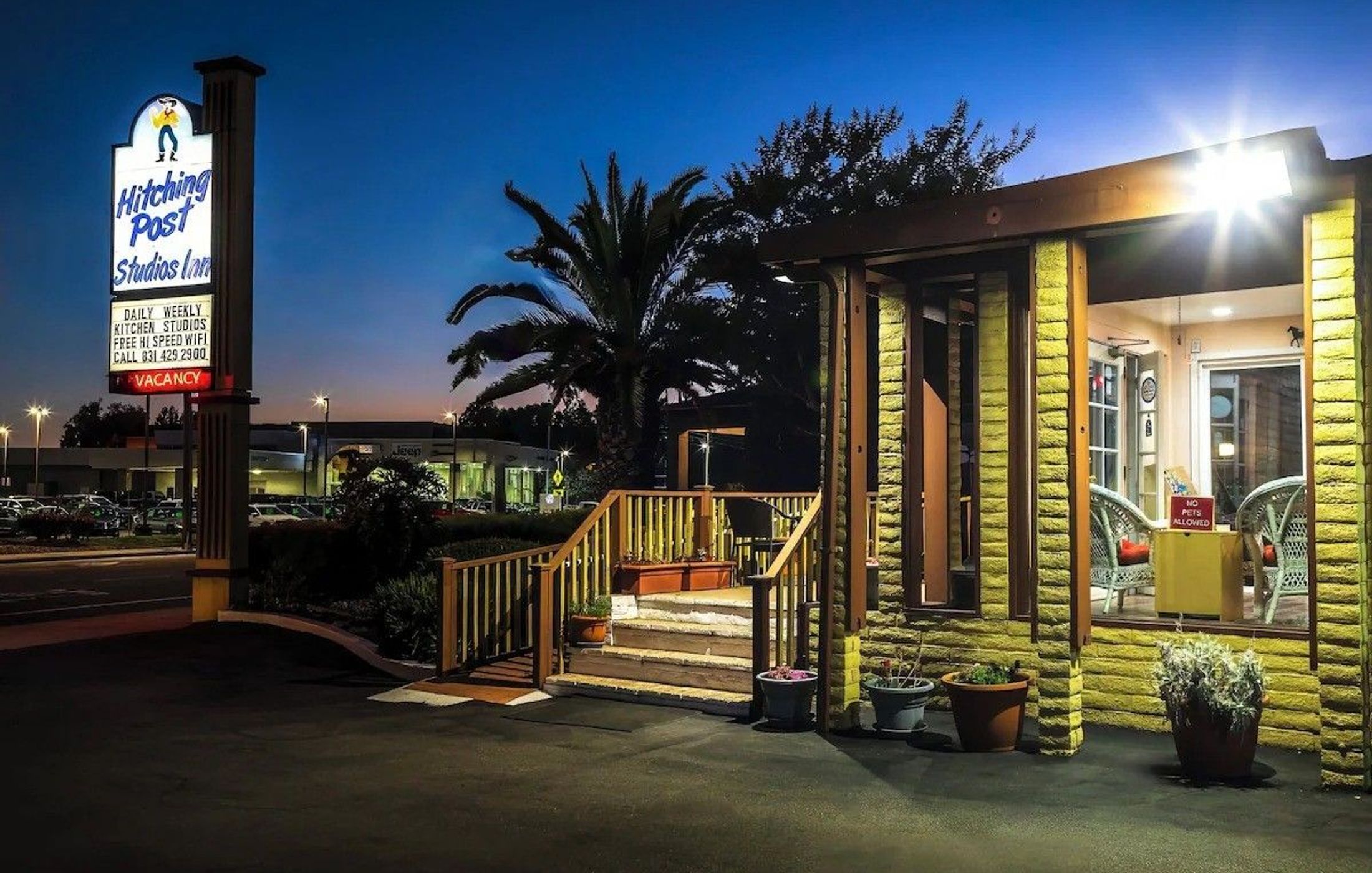 Hitching Post Studios Inn
