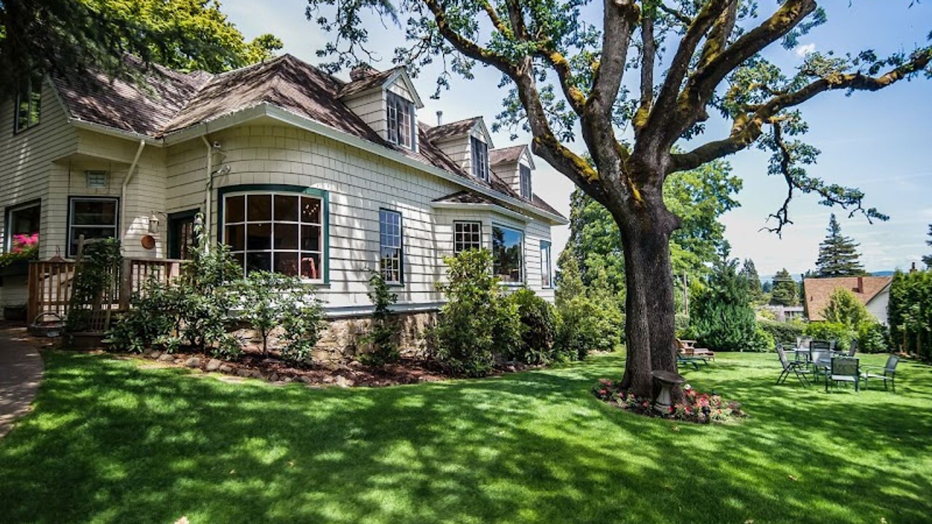 The Campbell House Inn