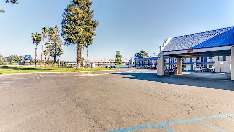 Photo of Motel 6 Visalia, CA