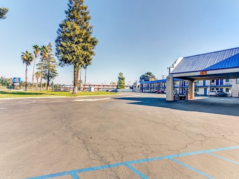 Photo of Motel 6 Visalia, CA