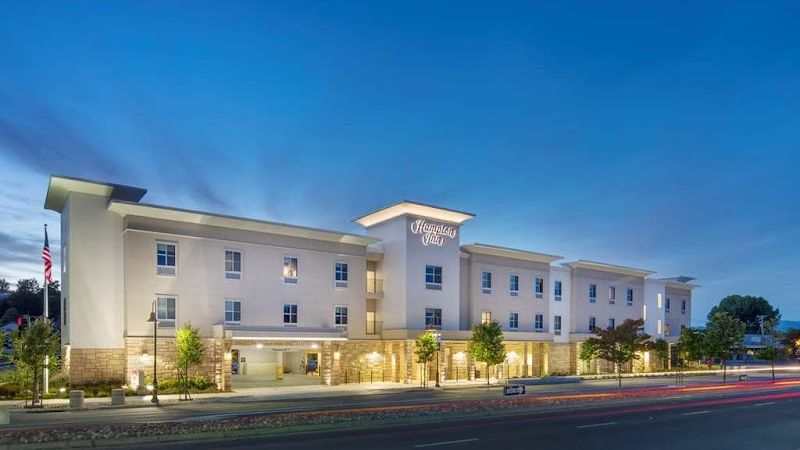 Hampton Inn Santa Cruz West