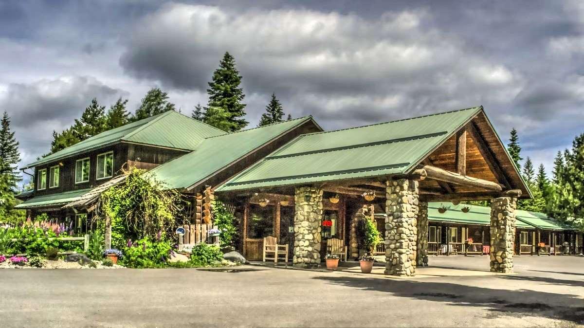 Log Inn of Bonners Ferry