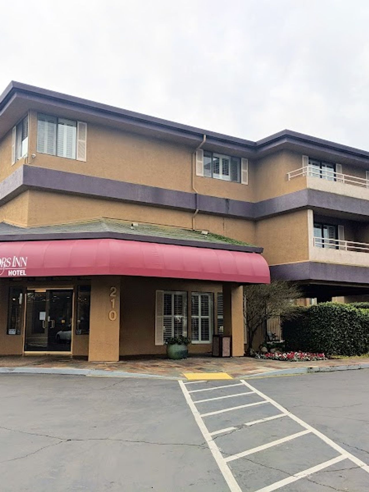 Photo of Governors Inn Hotel Sacramento