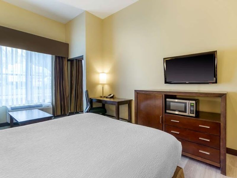 Photo of Best Western Plus Lacey Inn & Suites